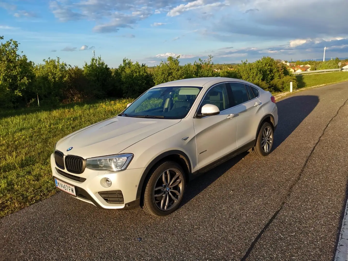 BMW X4 X4 xDrive20i Aut. Weiß - 1