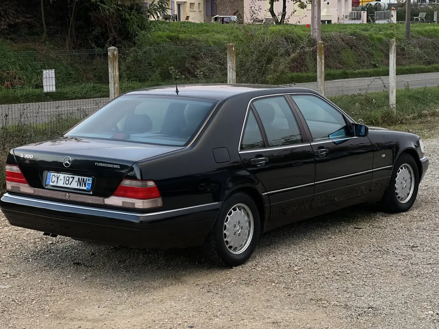 Mercedes-Benz S 300 TD 177 Cv bva Nero - 2