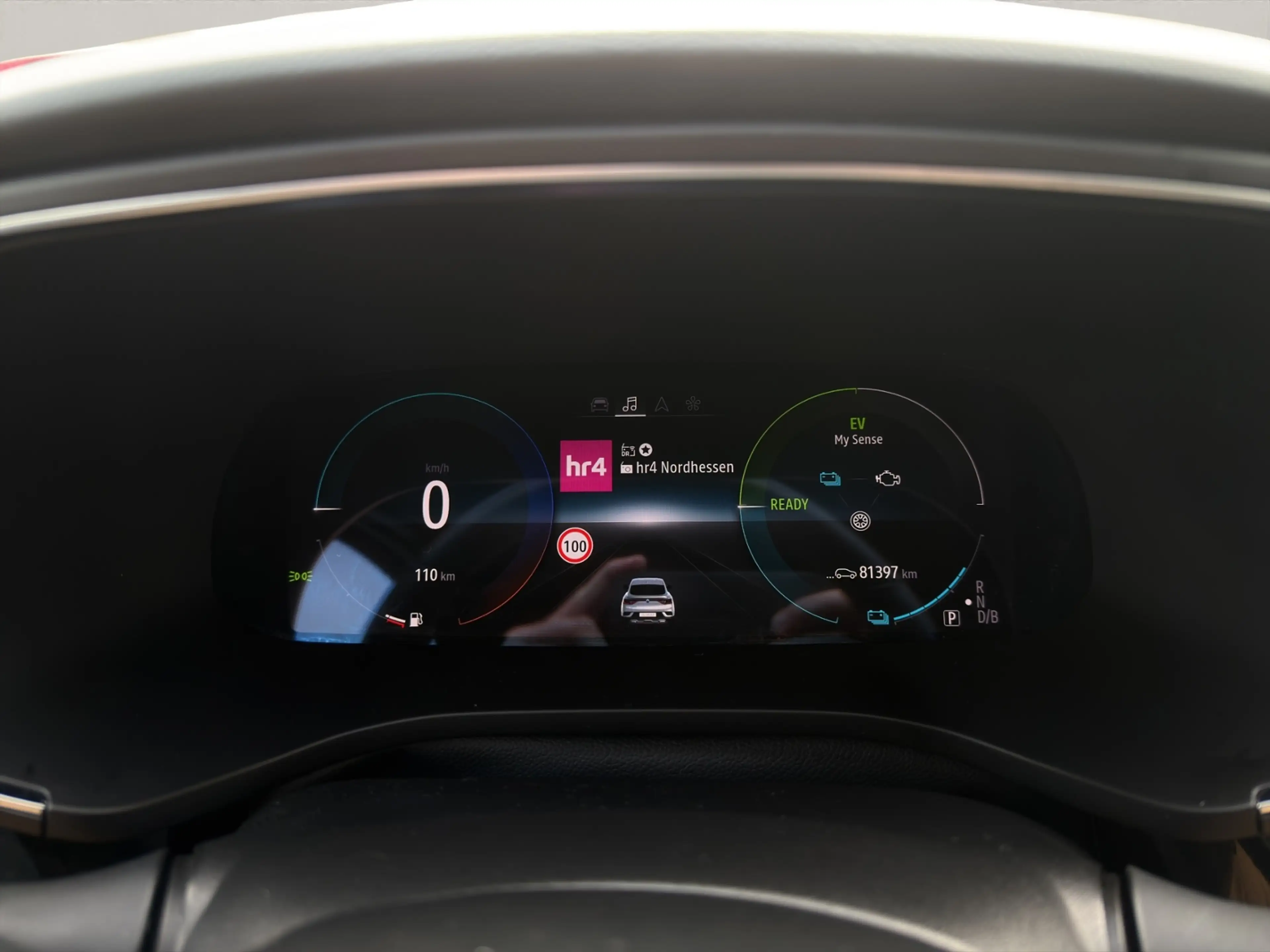Renault Arkana 1.6 E-TECH Hybrid R.S. Line — photo 13