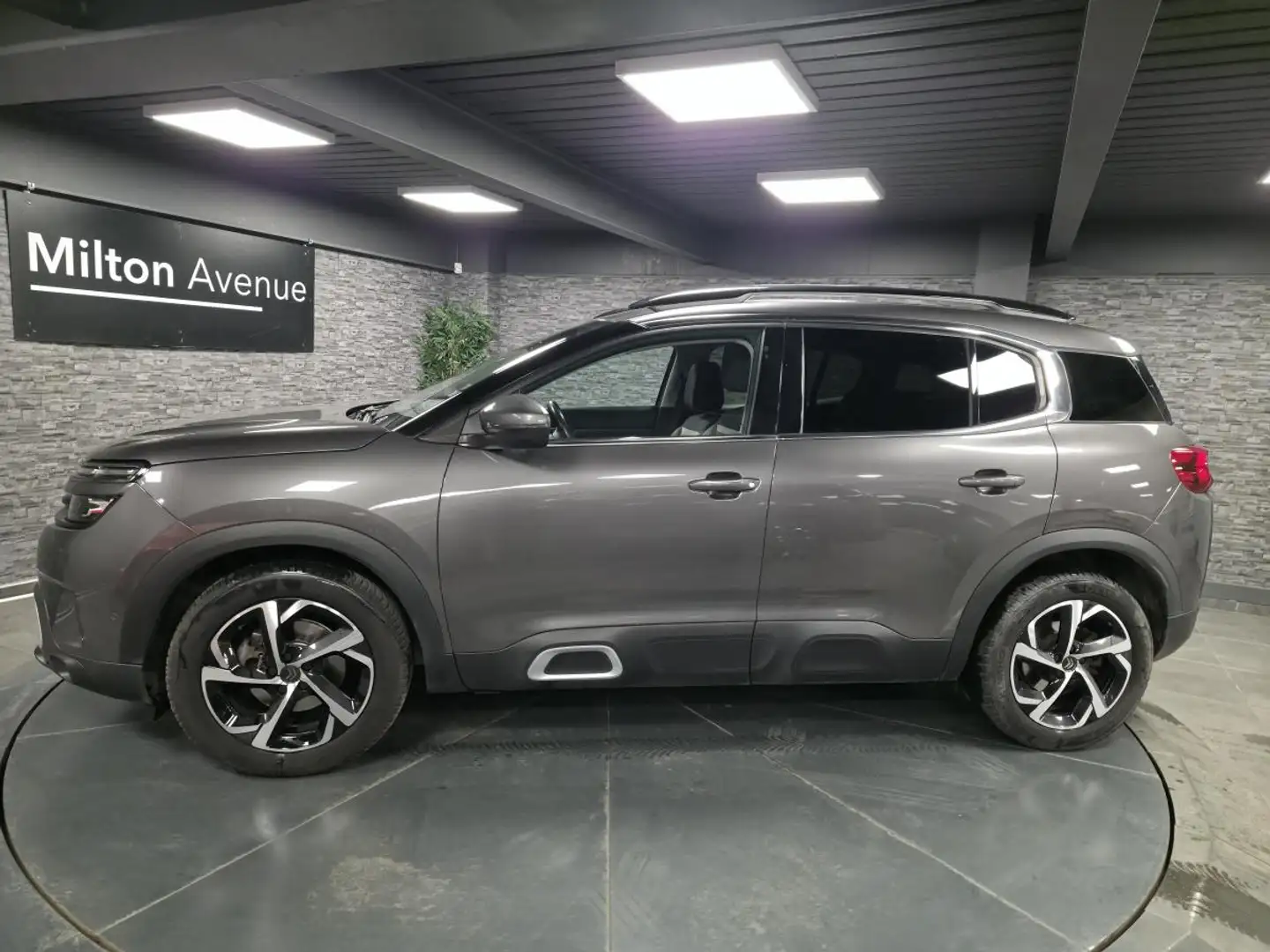 Citroen C5 Aircross C5 Aircross 1.2 PureTech 12V - 130 S\u0026S Shine Grau - 2