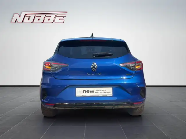 Renault Clio view 4