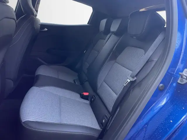 Renault Clio view 12