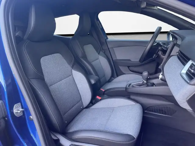 Renault Clio view 15