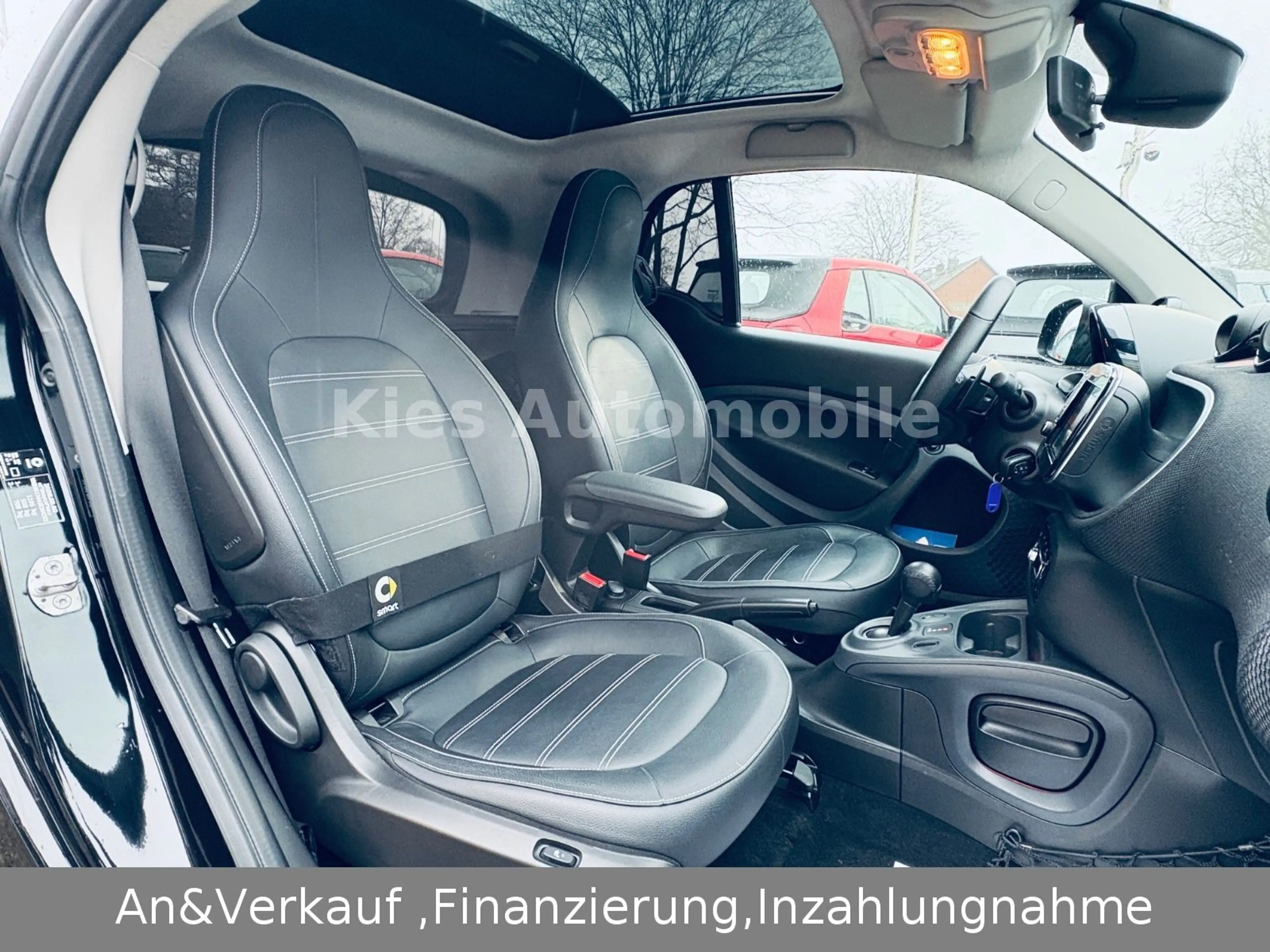 smart forTwo Prime Sport 90Ps AUTOM/LEDER/NAVI/PDC/JBL — photo 10