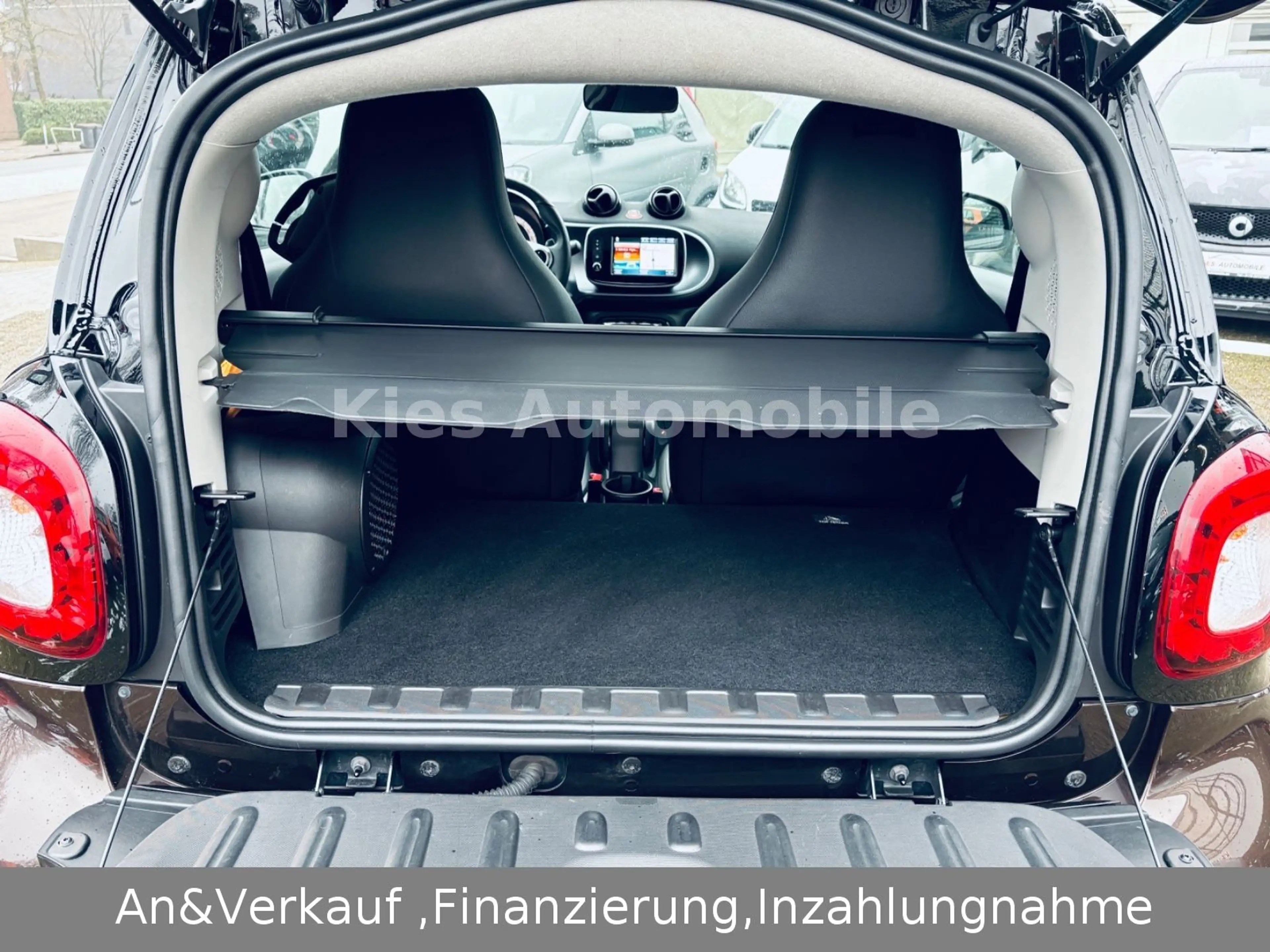 smart forTwo Prime Sport 90Ps AUTOM/LEDER/NAVI/PDC/JBL — photo 15