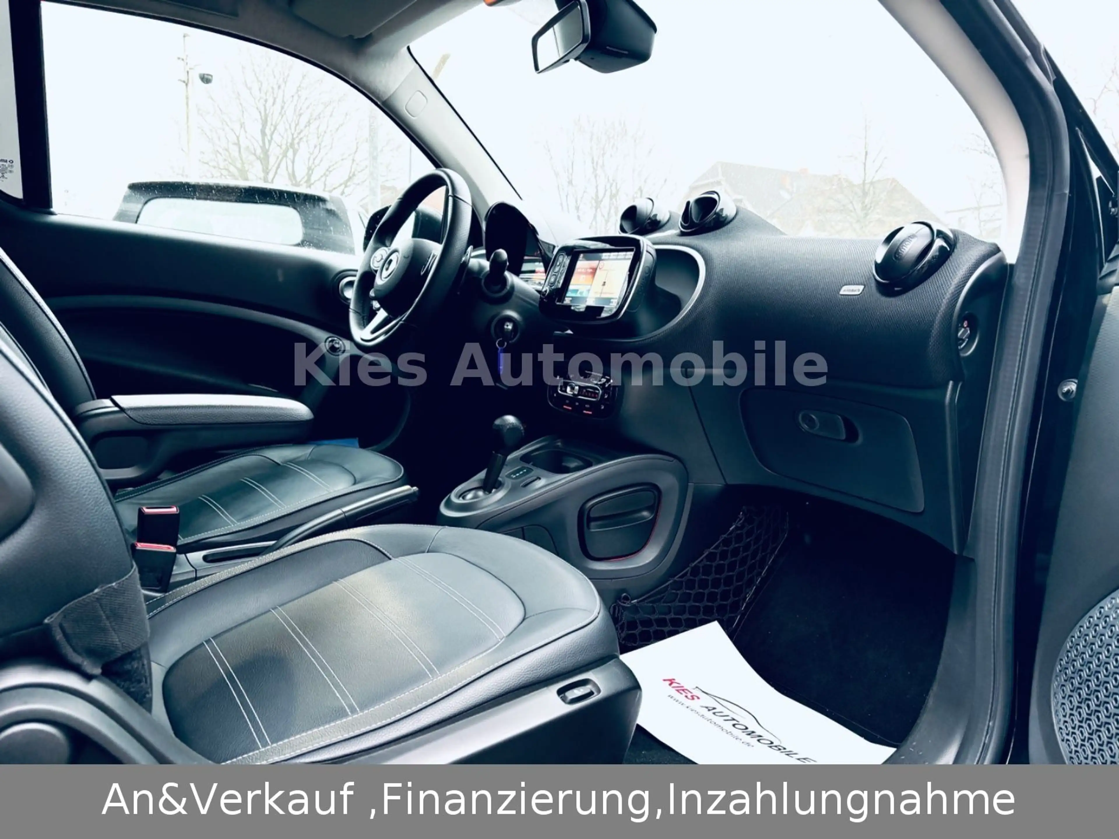 smart forTwo Prime Sport 90Ps AUTOM/LEDER/NAVI/PDC/JBL — photo 14