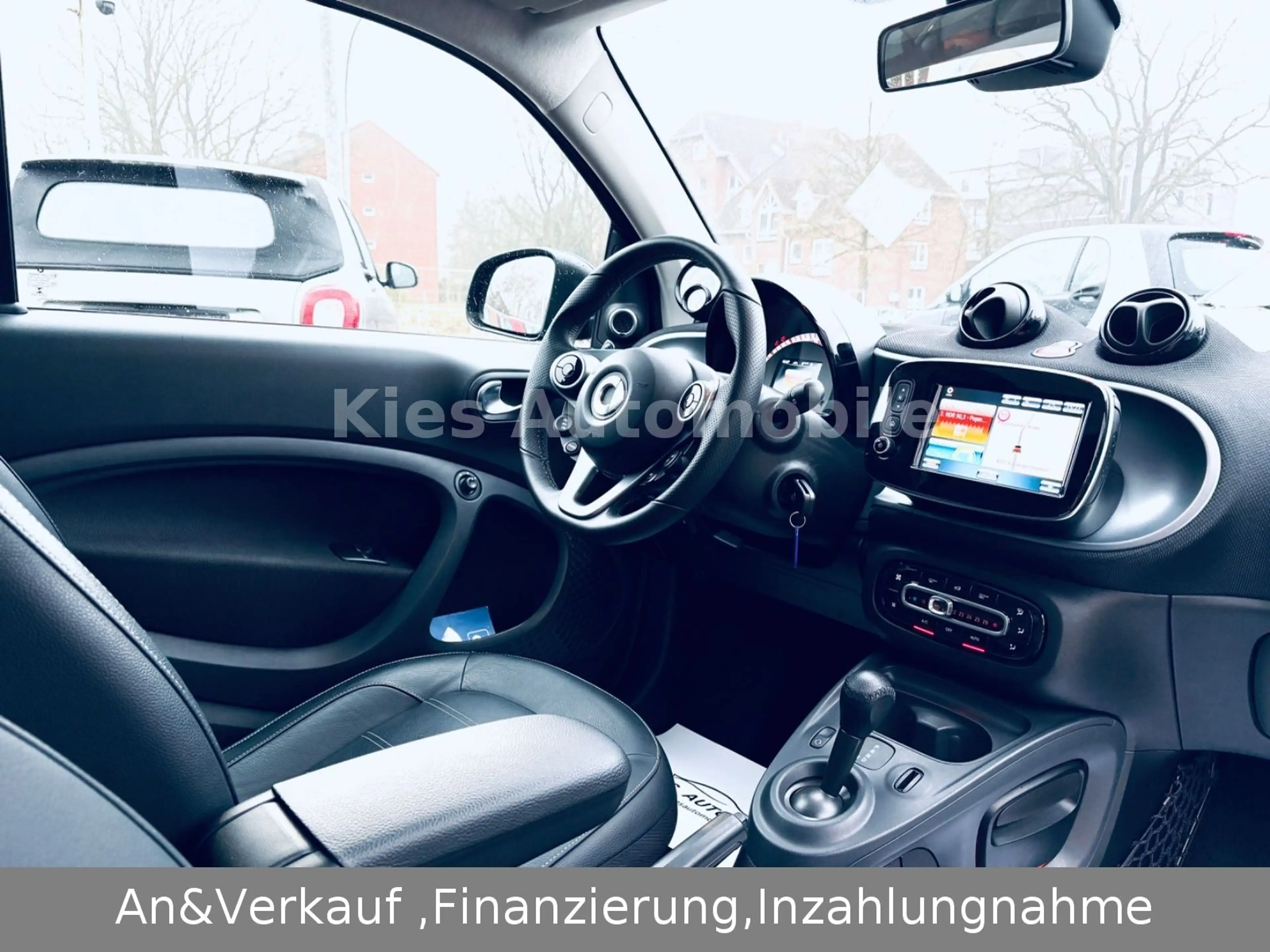 smart forTwo Prime Sport 90Ps AUTOM/LEDER/NAVI/PDC/JBL — photo 8