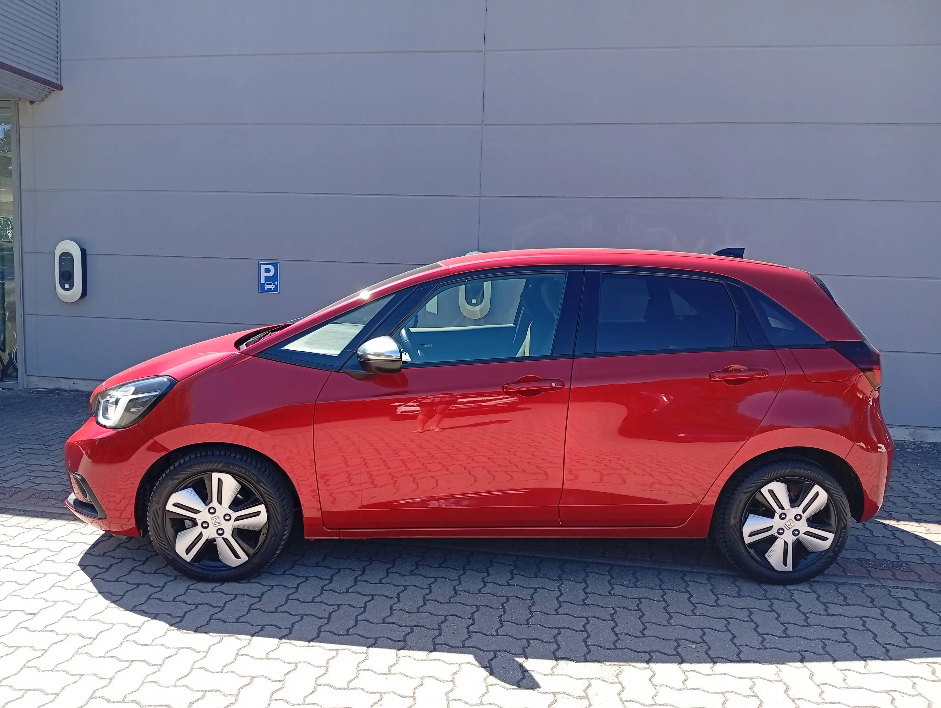 Honda Jazz Jazz Hybrid 1.5 i-MMD Hybrid e-CVT Executive, Allwetter — photo 3