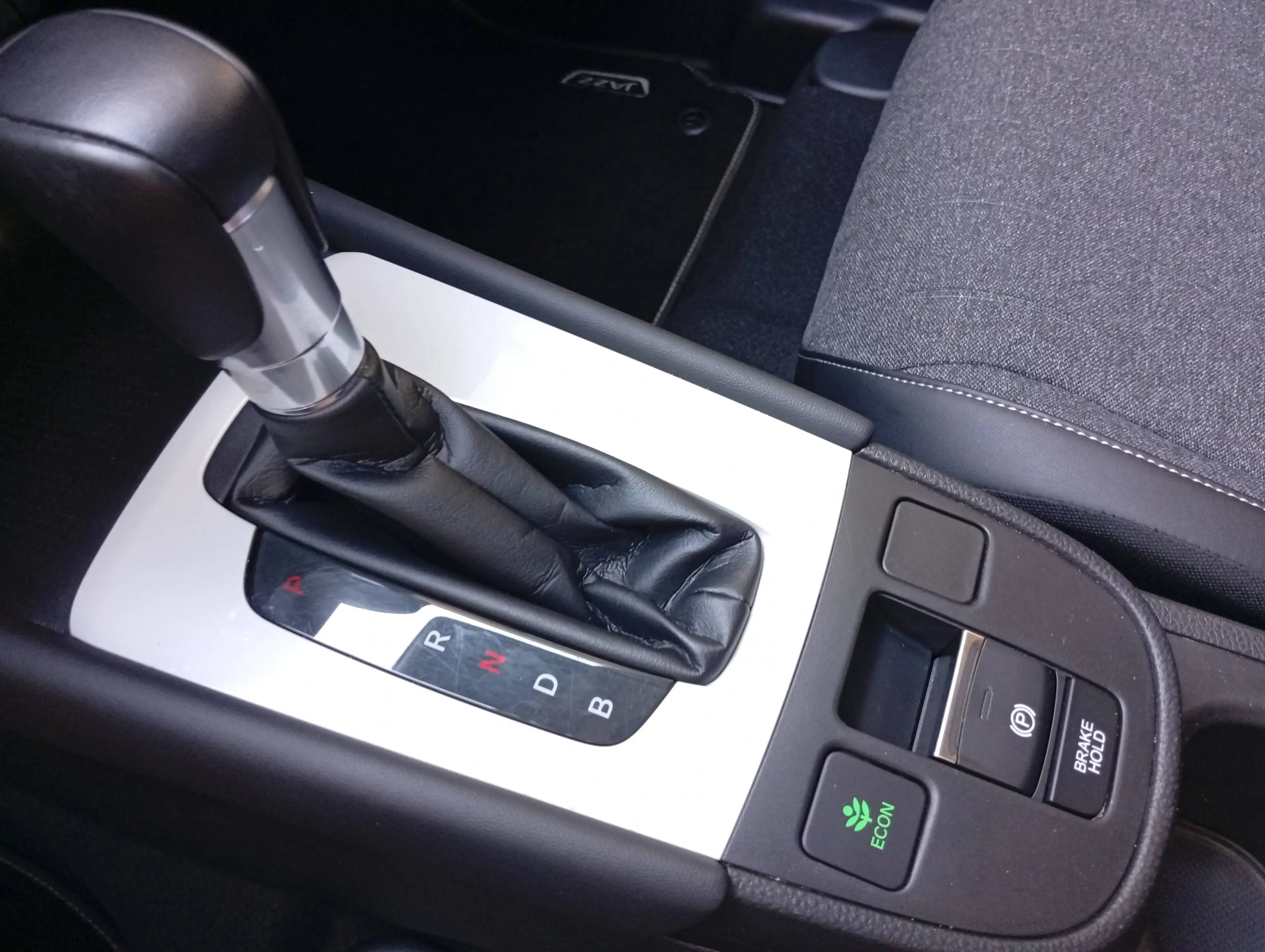 Honda Jazz Jazz Hybrid 1.5 i-MMD Hybrid e-CVT Executive, Allwetter — photo 14
