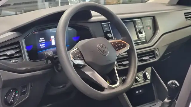 Volkswagen Polo view 15