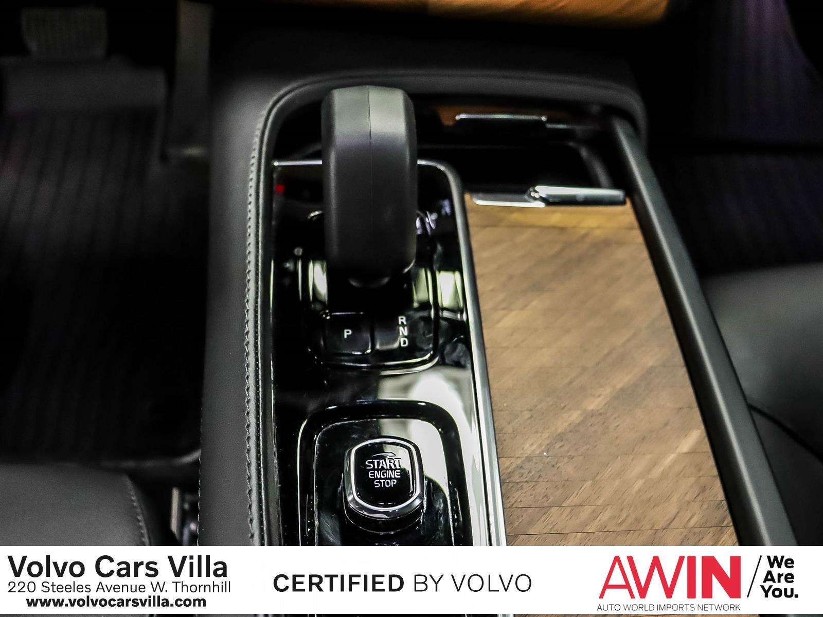 2024 Volvo XC90 B6 AWD Plus Bright Theme 7-Seater thumb 28