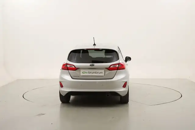 Ford Fiesta view 4