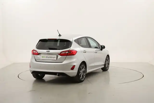 Ford Fiesta view 5