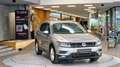 Volkswagen Tiguan Tiguan 2.0 TDI Sound DSG *Kamera*Navi*AHK*Carplay* Grau - thumbnail 3