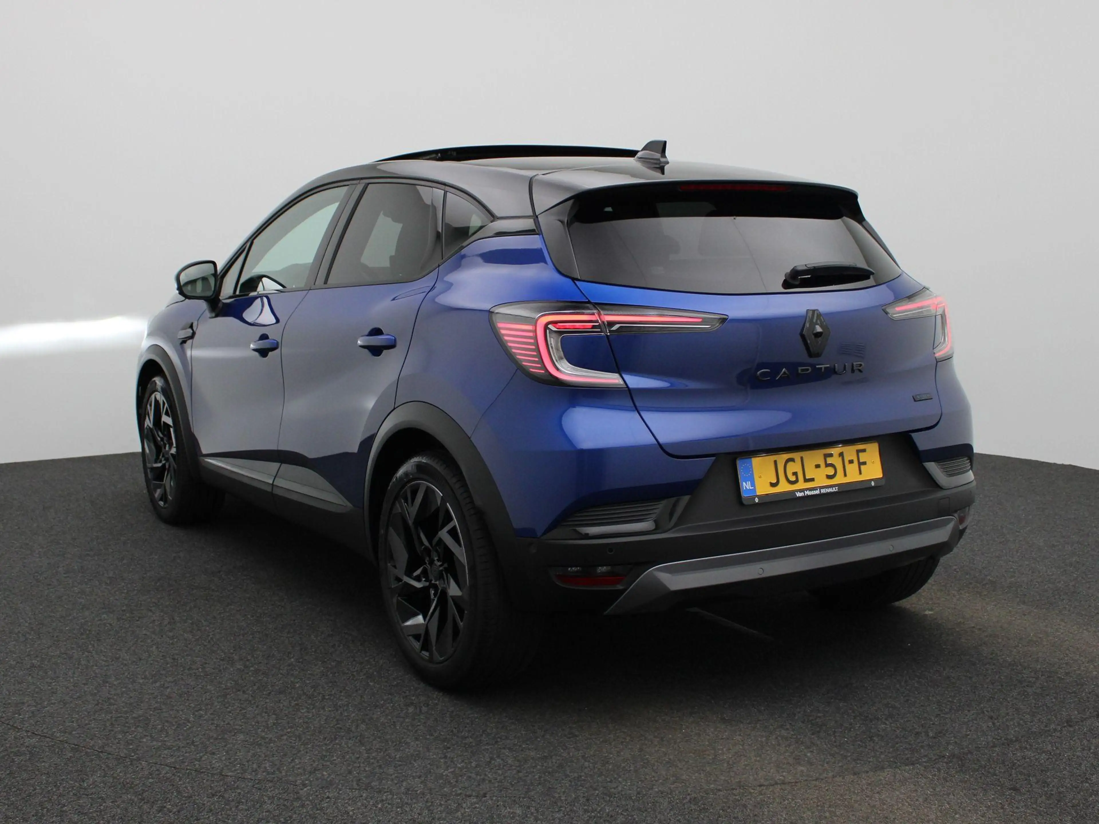 Renault Captur E-Tech full hybrid 160 esprit Alpine | openR multi — photo 2