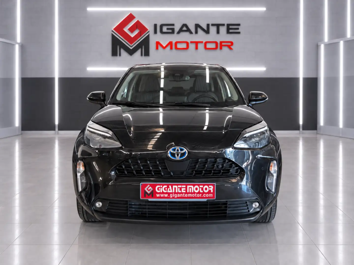 Toyota Yaris Cross 120H Business Plus Negro - 2