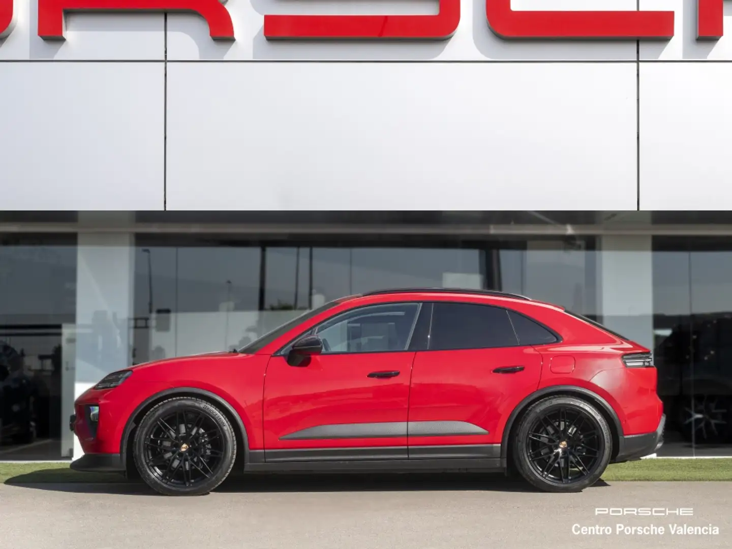 Porsche Macan 4 Rojo - 2