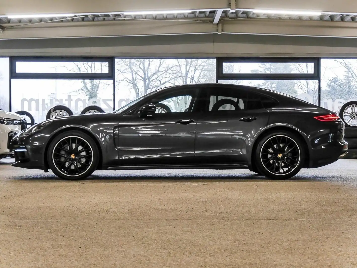 Porsche Panamera Ambiance+1.4+ Negro - 1