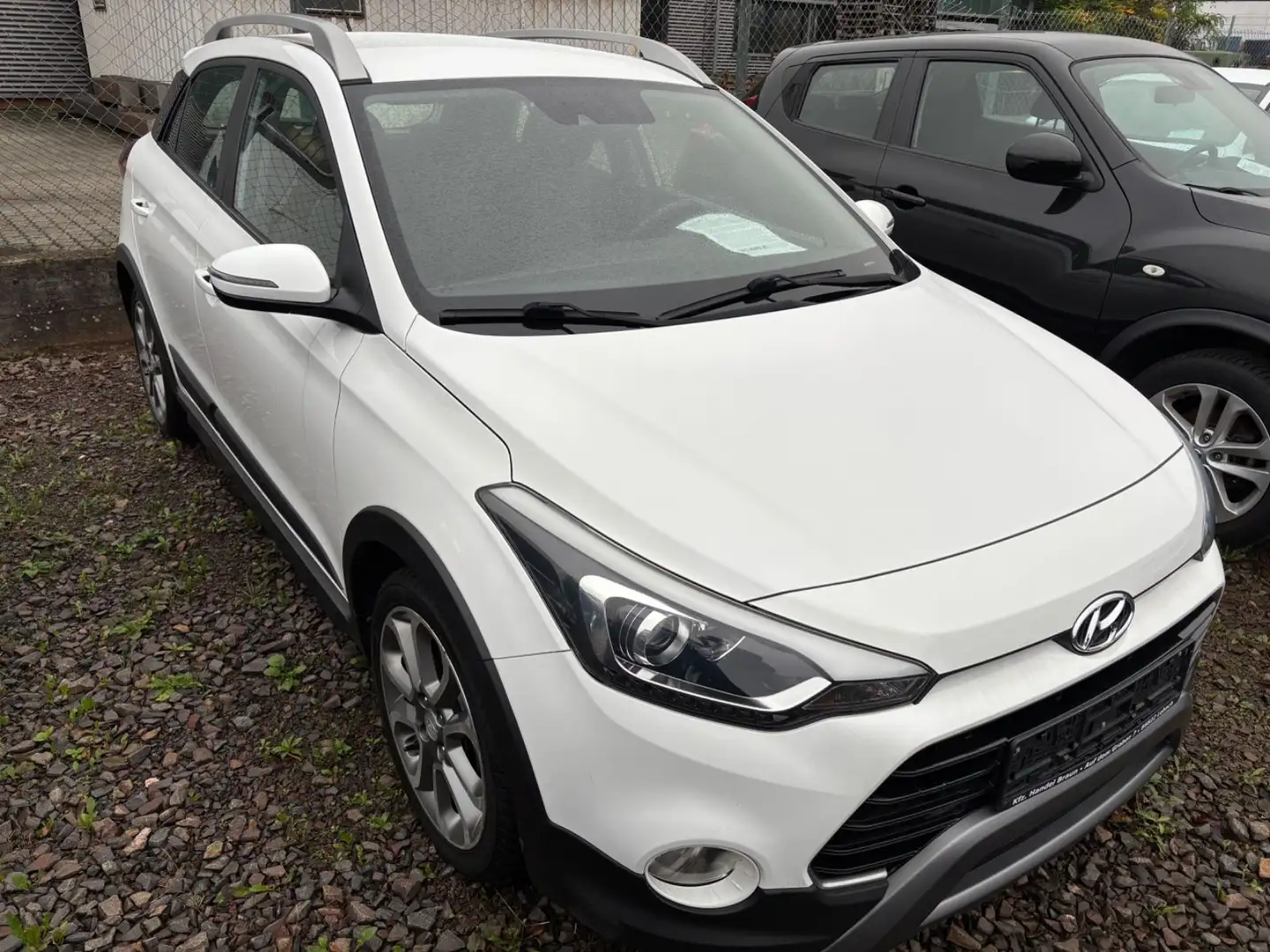 Hyundai i20 Active Weiß - 2