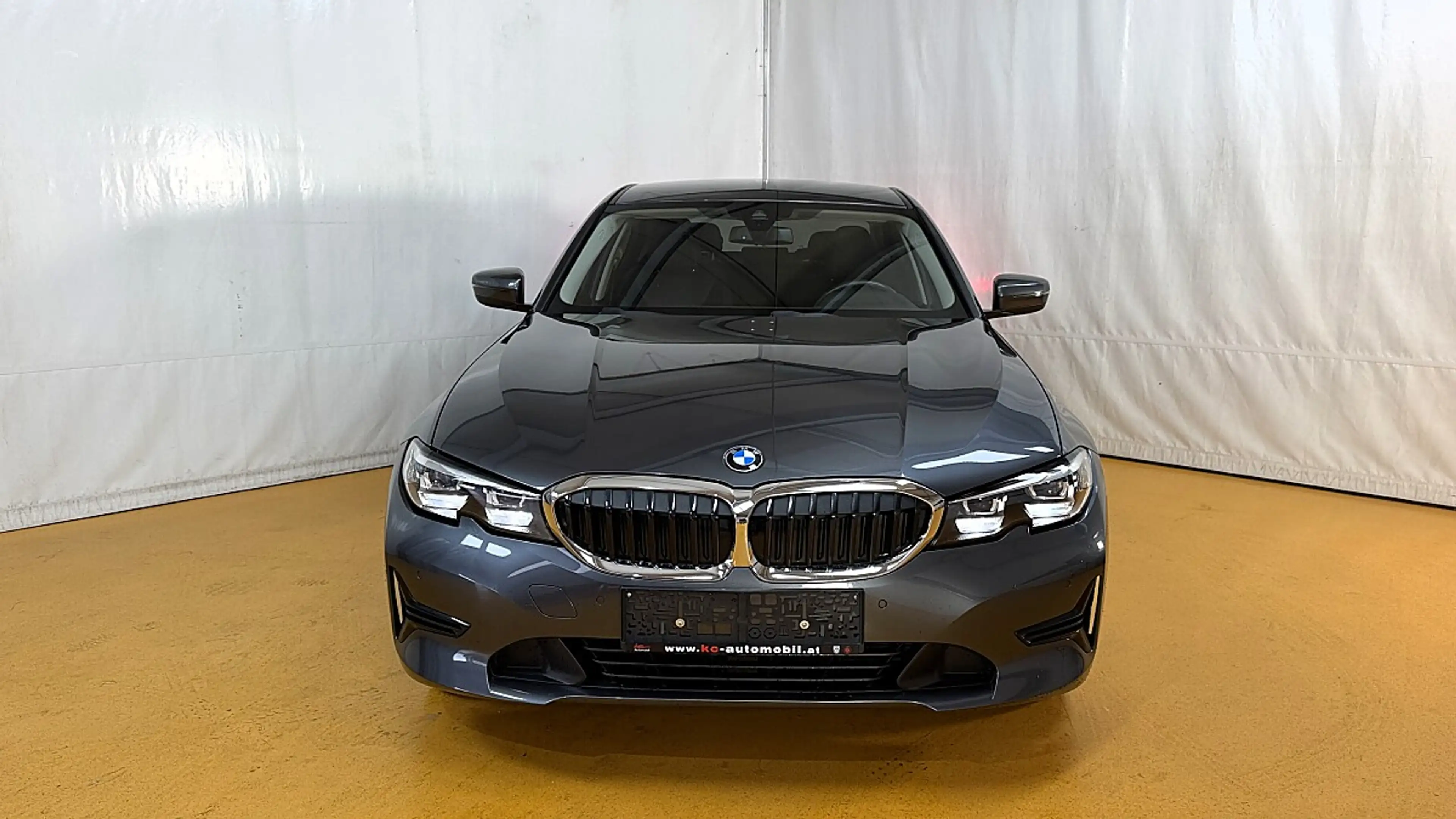 BMW 316 d 48 V — photo 5