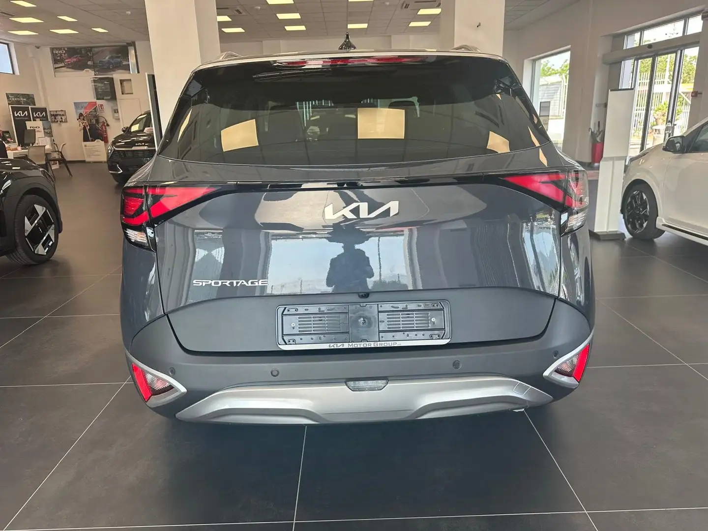 Kia Sportage 1.6 T-GDi GPL Style KM ZERO Grigio - 2