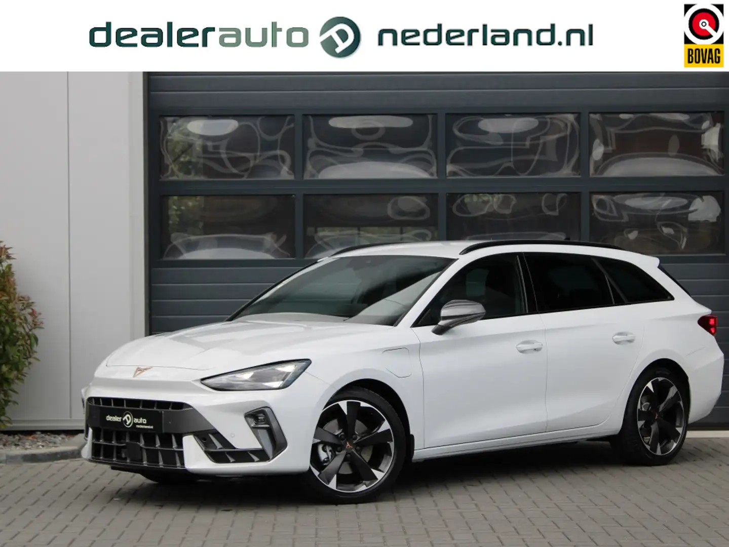 CUPRA Leon Sportstourer 1.5 TSI e-Hybrid 204 pk Business | Ac Bianco - 1