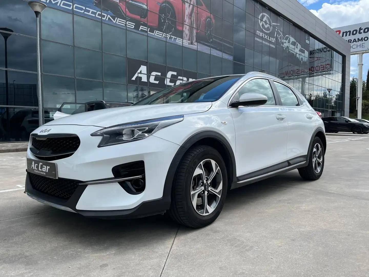 Kia XCeed 1.0 T-GDi Drive Blanco - 2