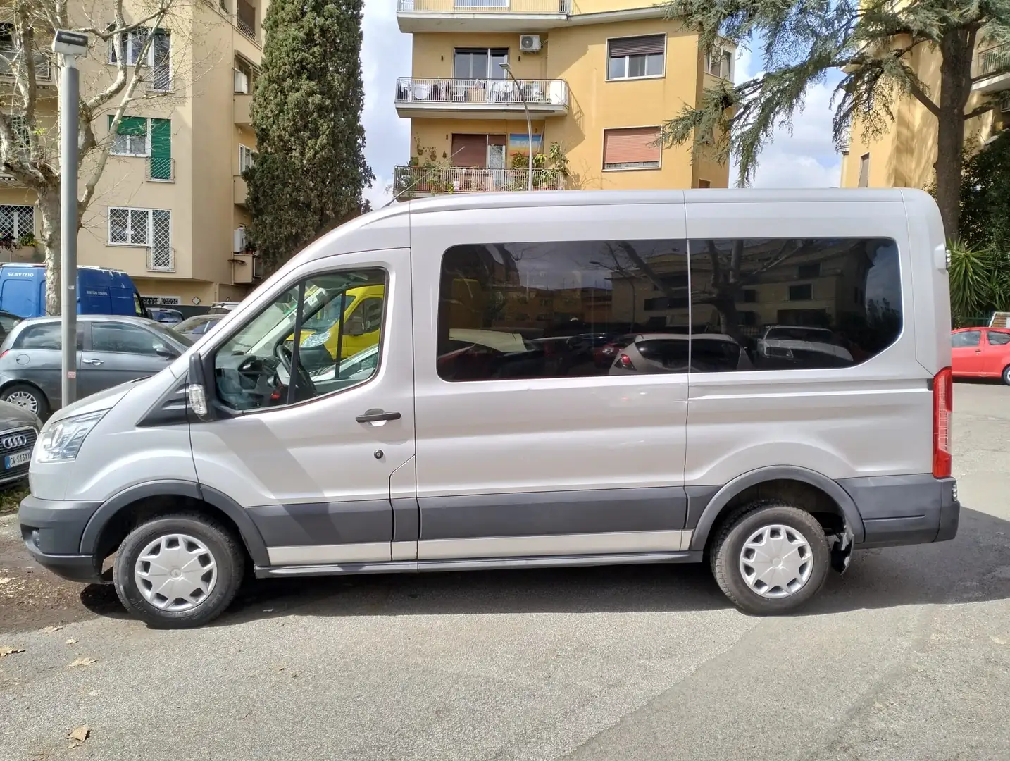 Ford Transit Ford Transit L2 H2 9 POSTI Argento - 1