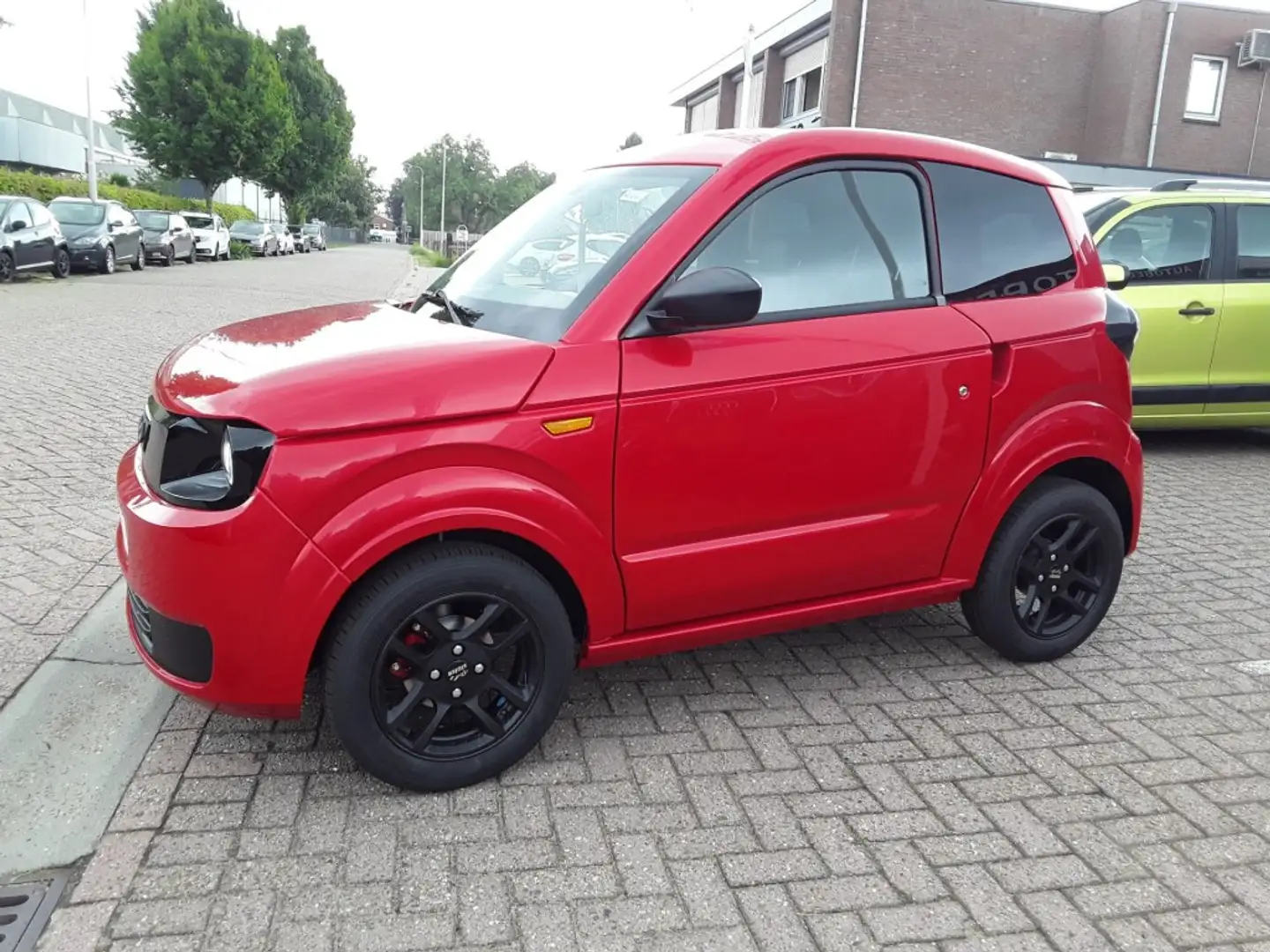 Ligier Myli I.DEAL NIEUW MODEL Rouge - 2