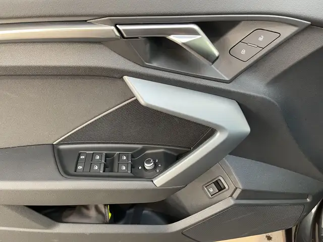 Audi A3 view 8