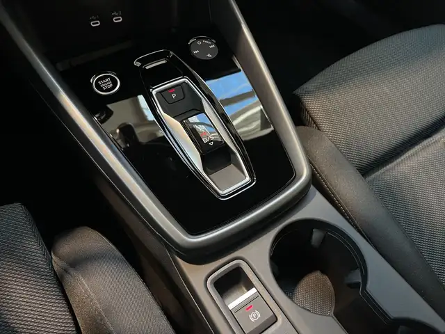 Audi A3 view 11
