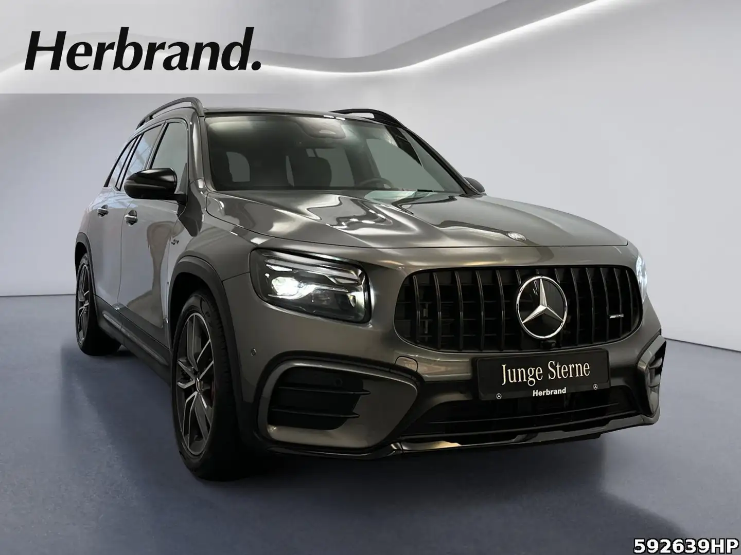 Mercedes-Benz GLB 35 AMG 4M Night Pano AHK Burmester 360°LHZ Grau - 2