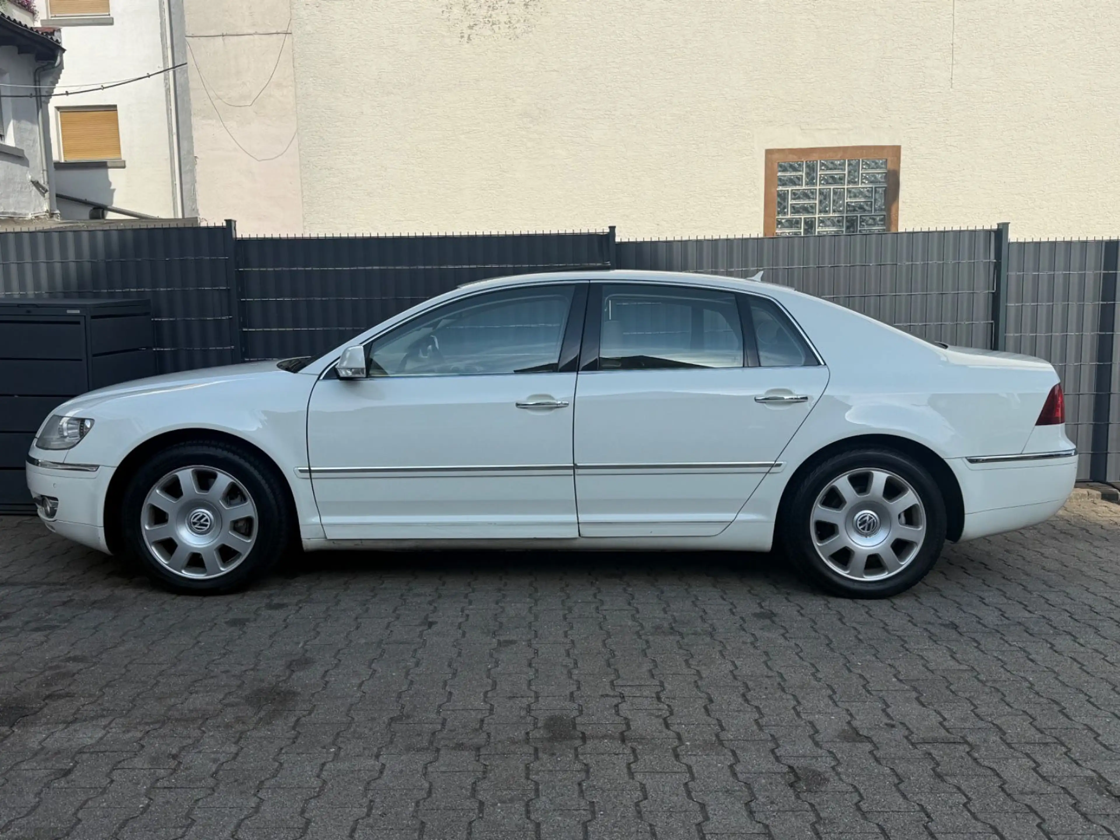 Volkswagen Phaeton V6TDI 4MOTION*2HD*KAM*AUTO*SCHIEB*MASSAG — photo 9