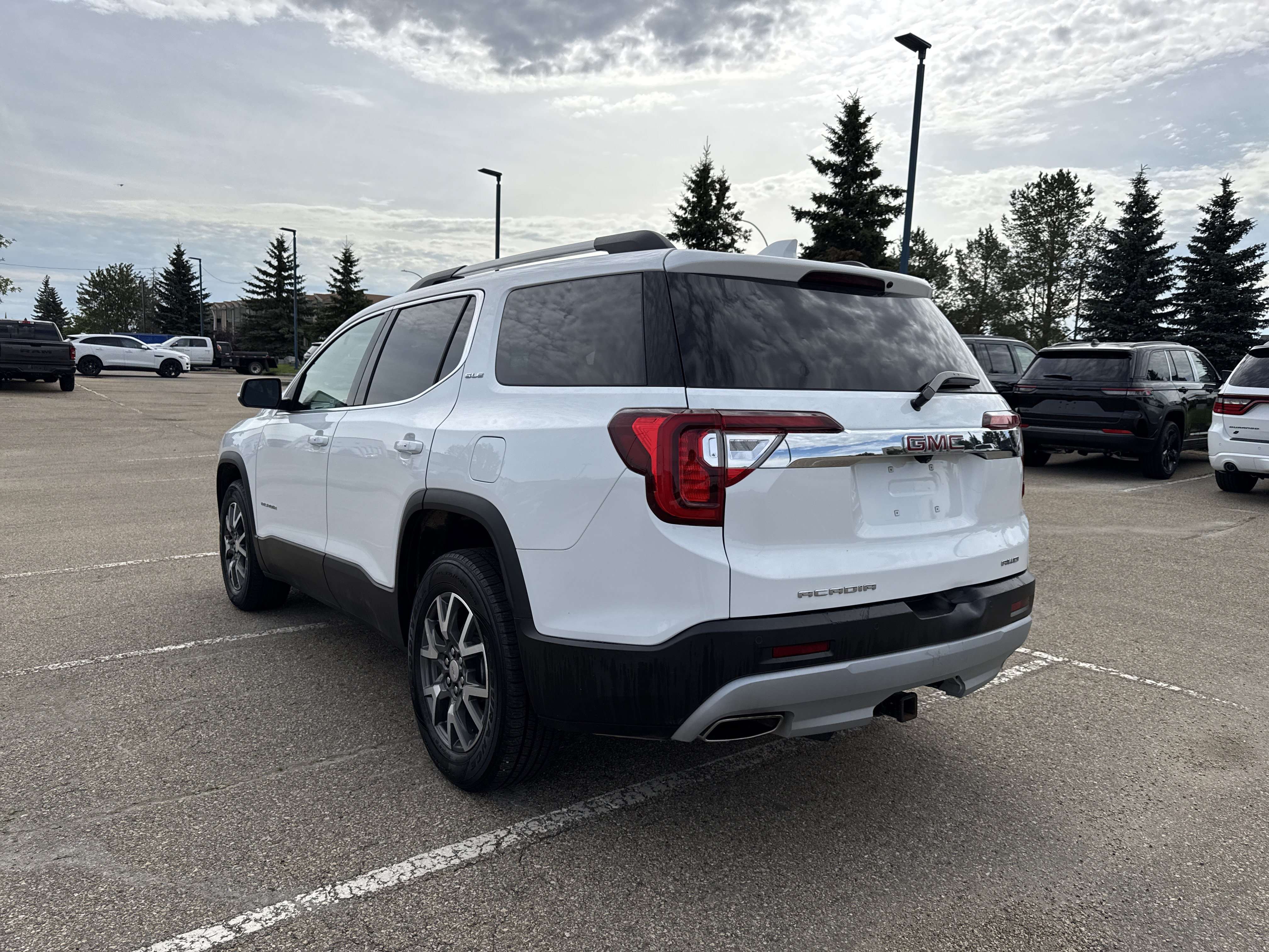 2023 GMC Acadia