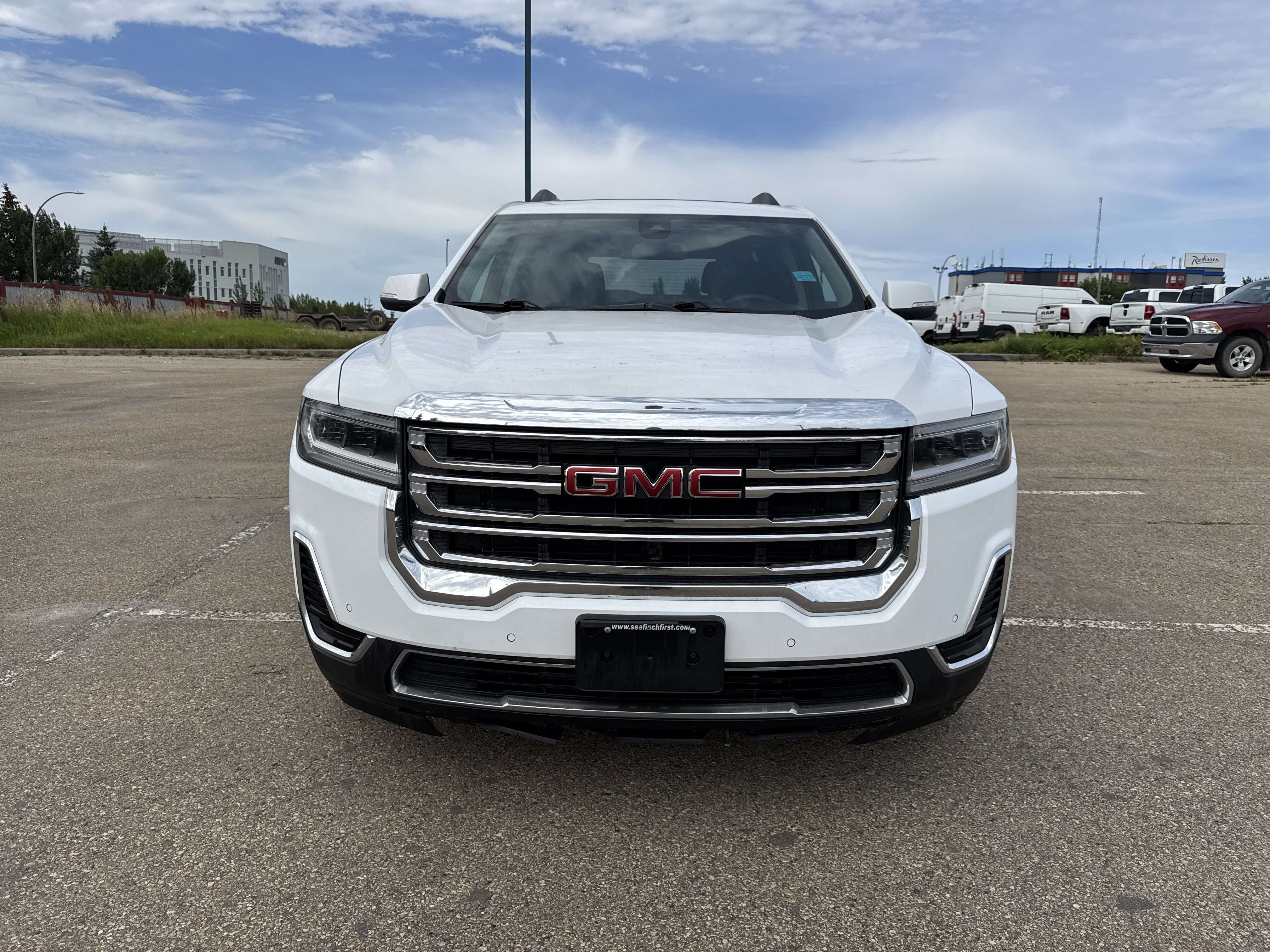2023 GMC Acadia