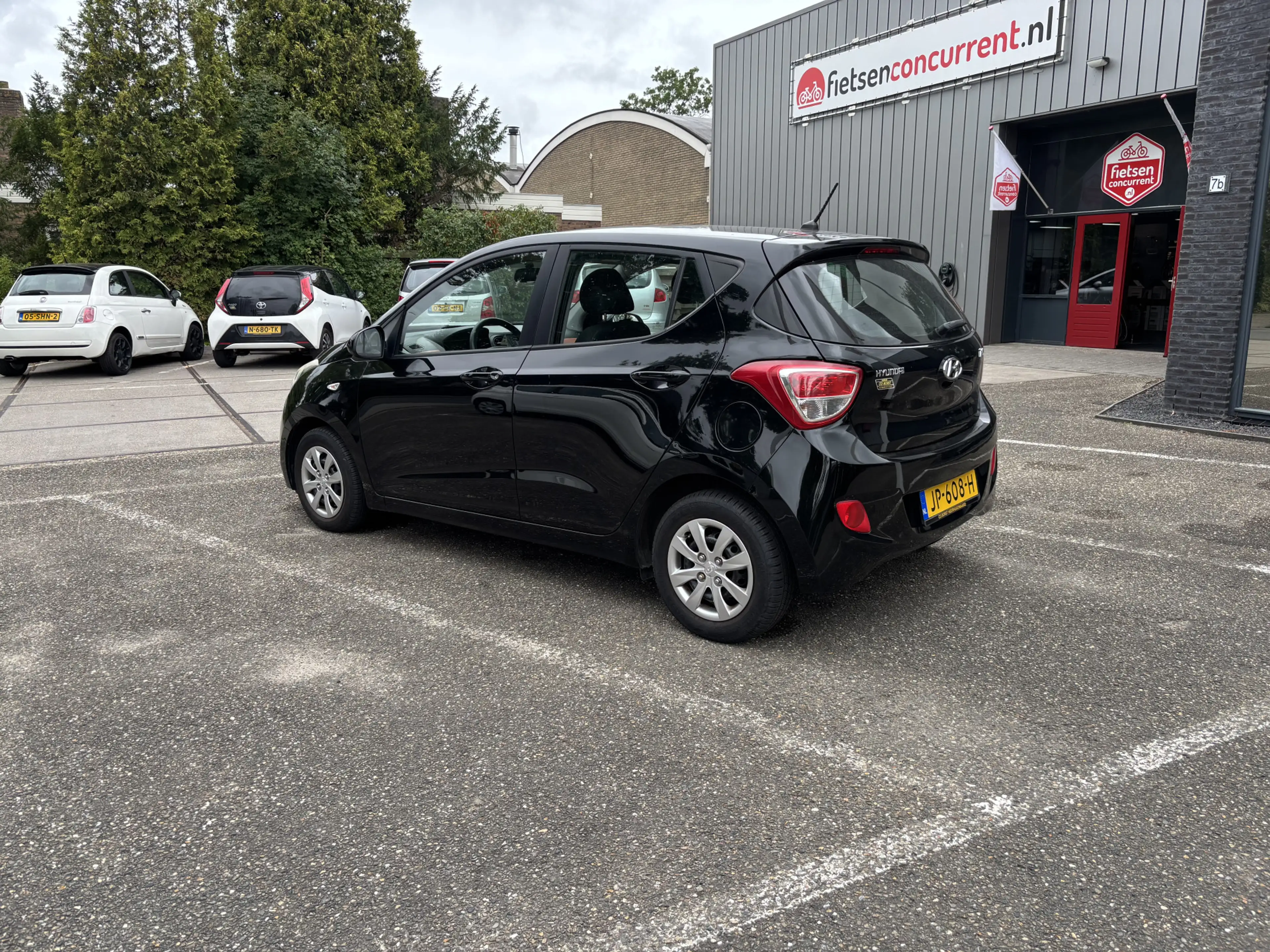 Hyundai i10 1.0i i-Motion Comfort — photo 5