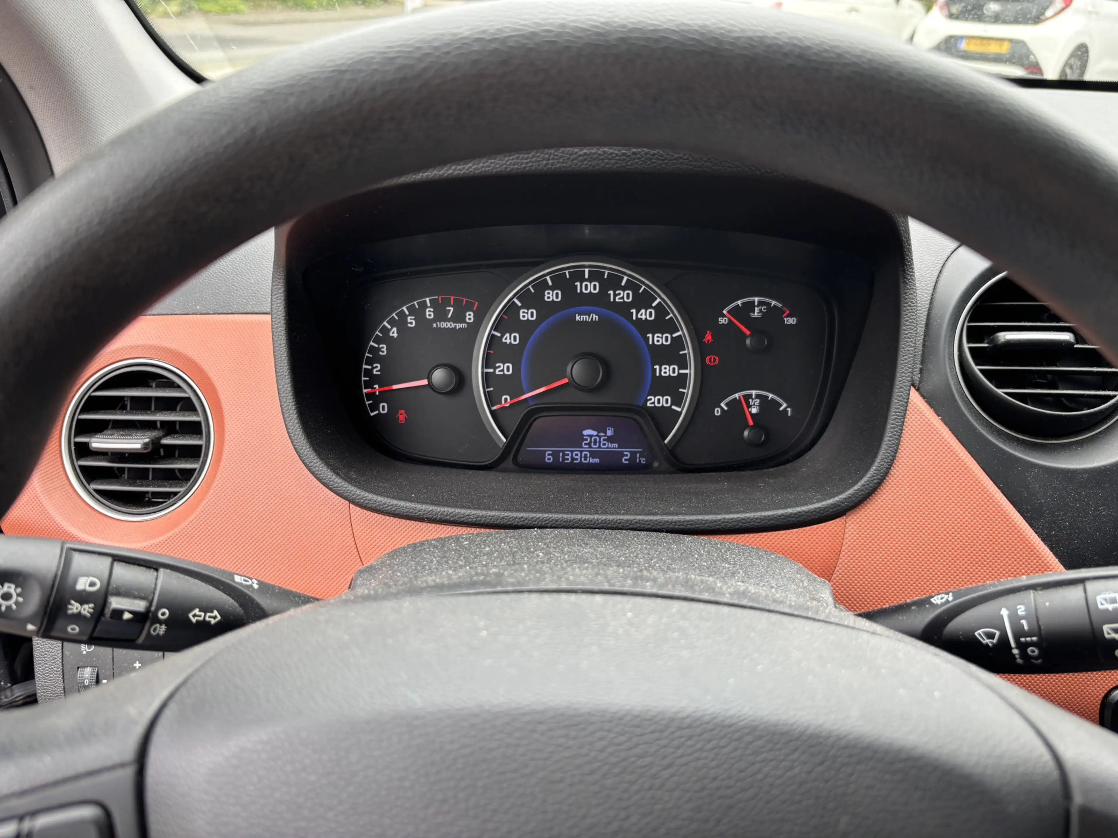 Hyundai i10 1.0i i-Motion Comfort — photo 12