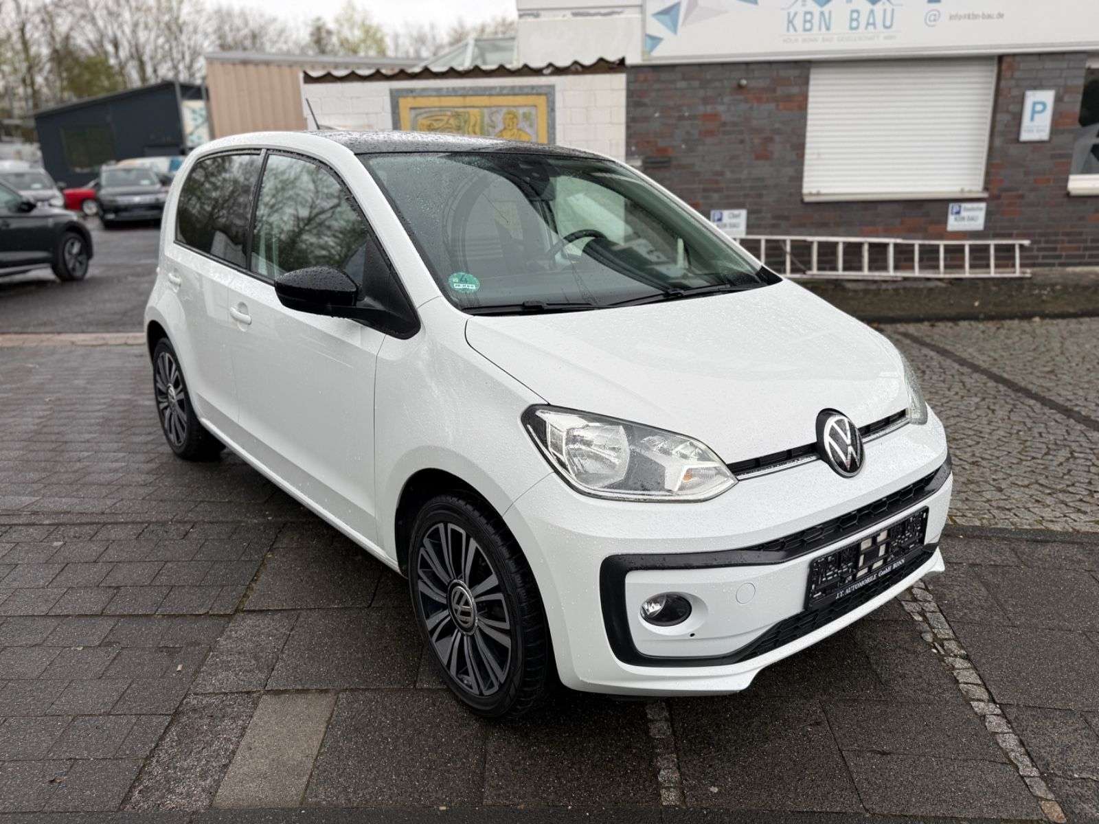 Second hand Volkswagen Up! 1.0