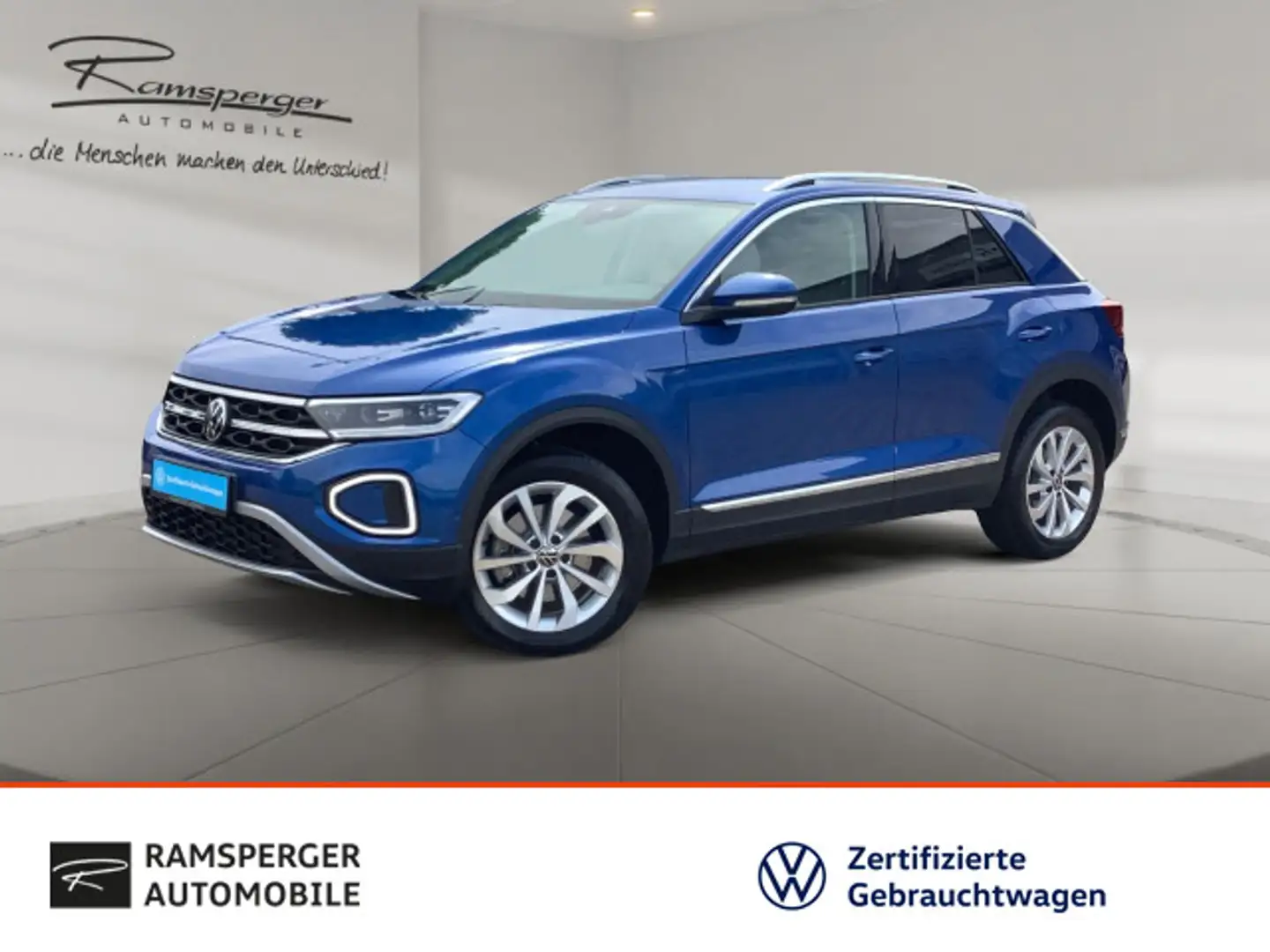 Volkswagen T-Roc 2.0 TDI DSG Style AHK Leder Keyless Kamera Blau - 1