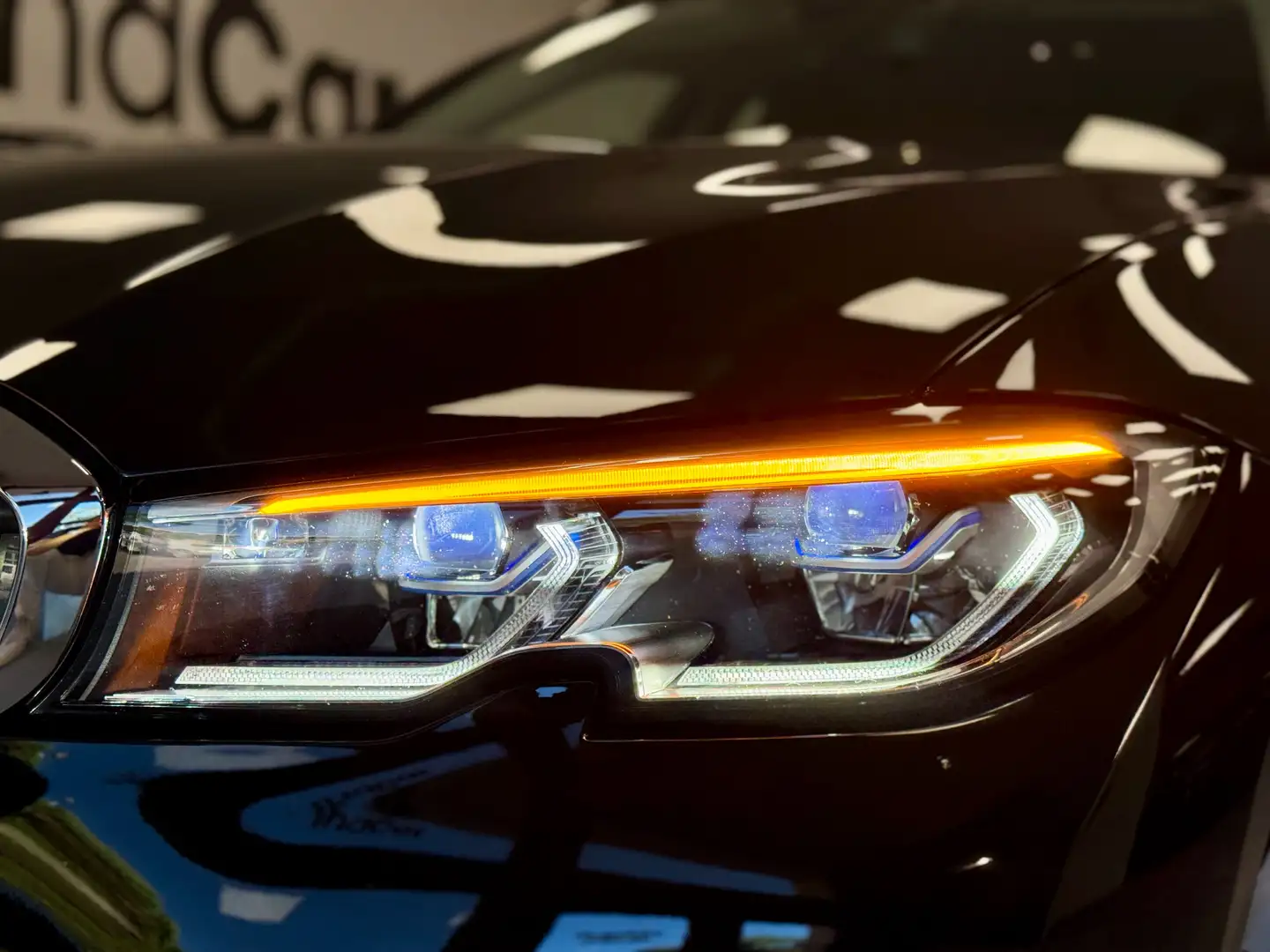 BMW 320 d 190cv Touring 48V Advantage auto"Laserlight-ACC" Nero - 2