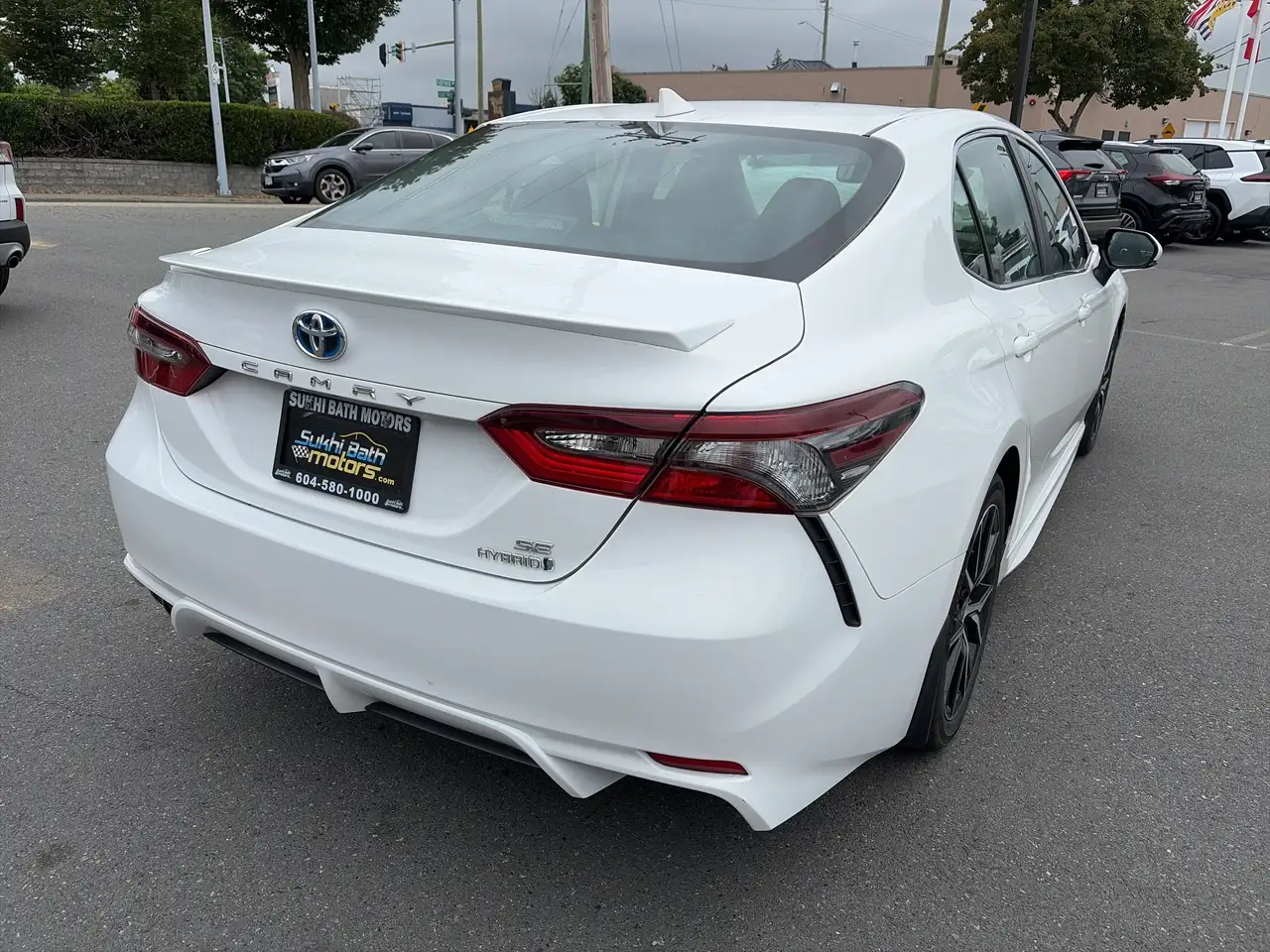 Toyota Camry photo Toyota Camry