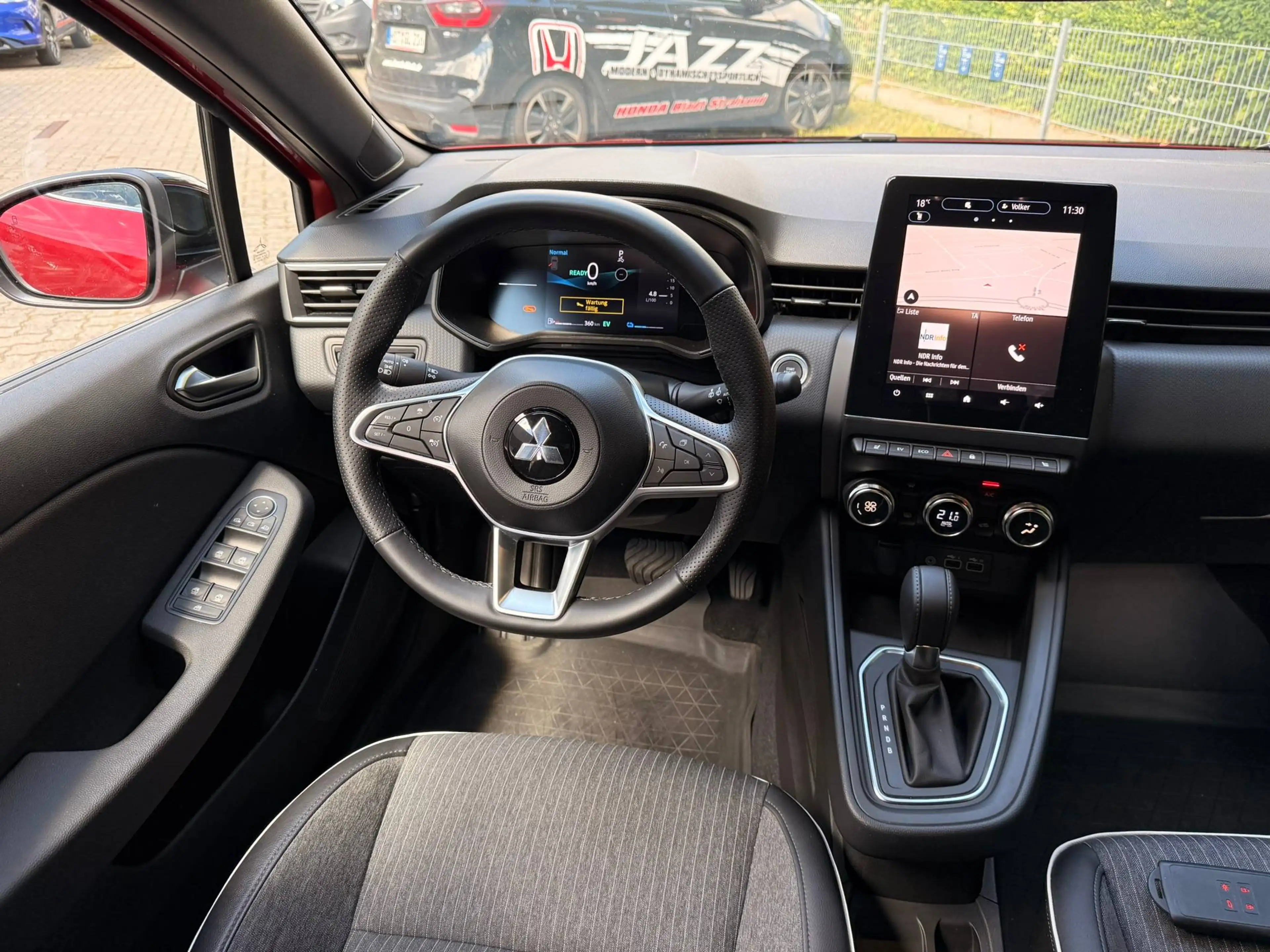 Mitsubishi Colt Intro Edition Hybrid Kamera — photo 15