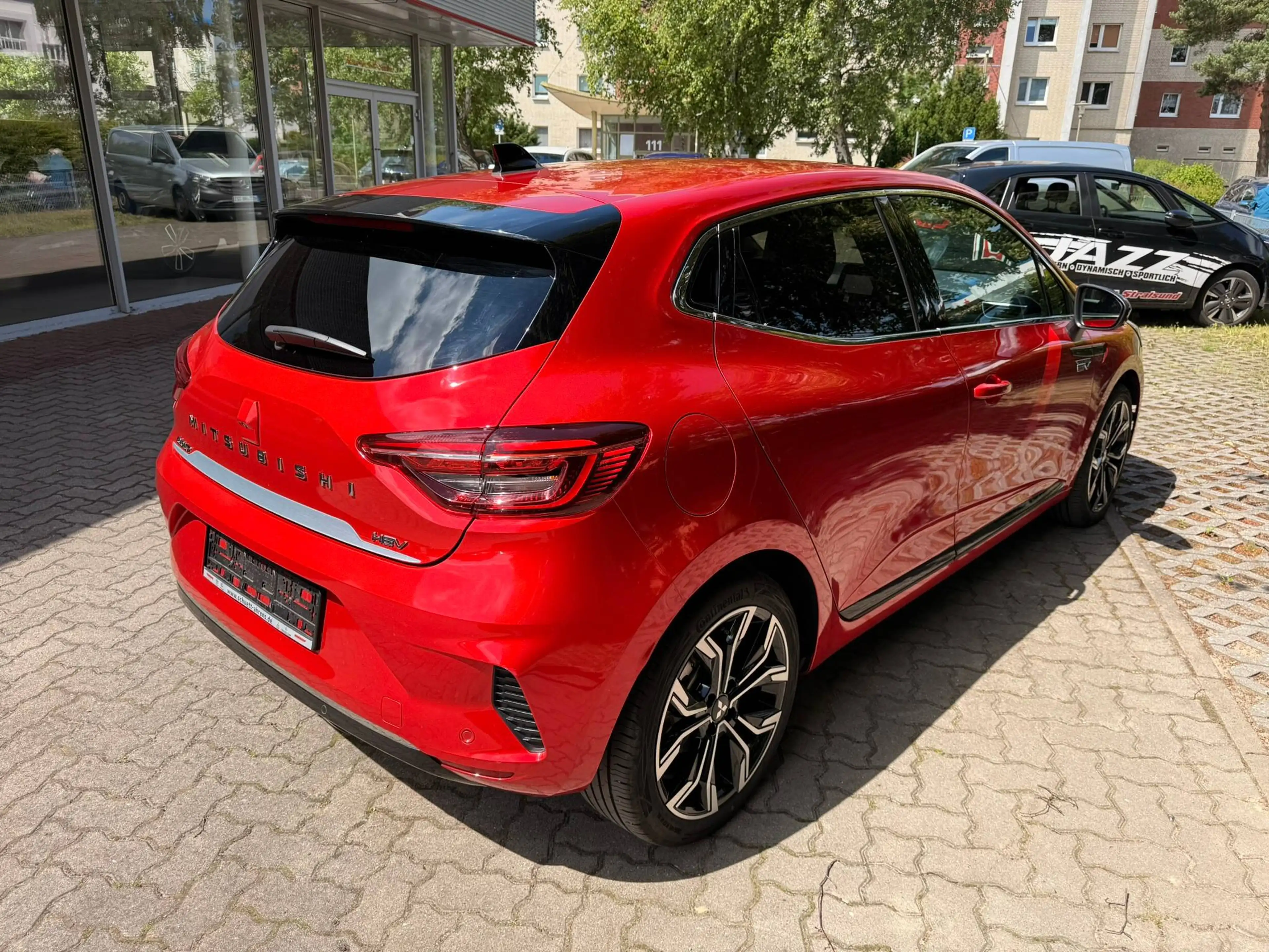 Mitsubishi Colt Intro Edition Hybrid Kamera — photo 5