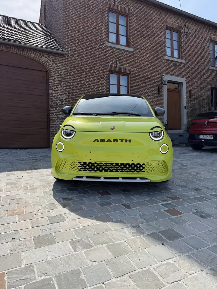 Abarth 500e 2023