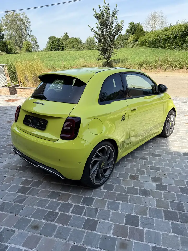 Abarth 500e 2023