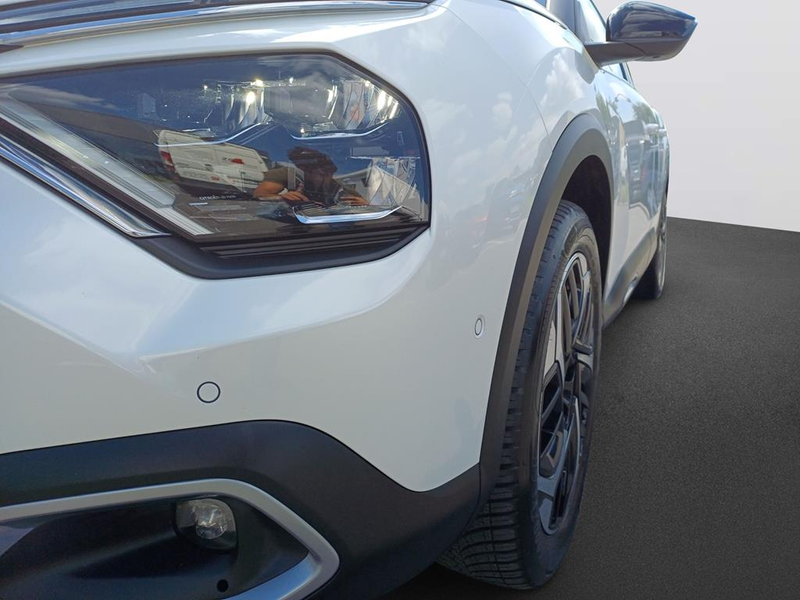 Citroen C4 PureTech 130 EAT8 Shine — photo 10