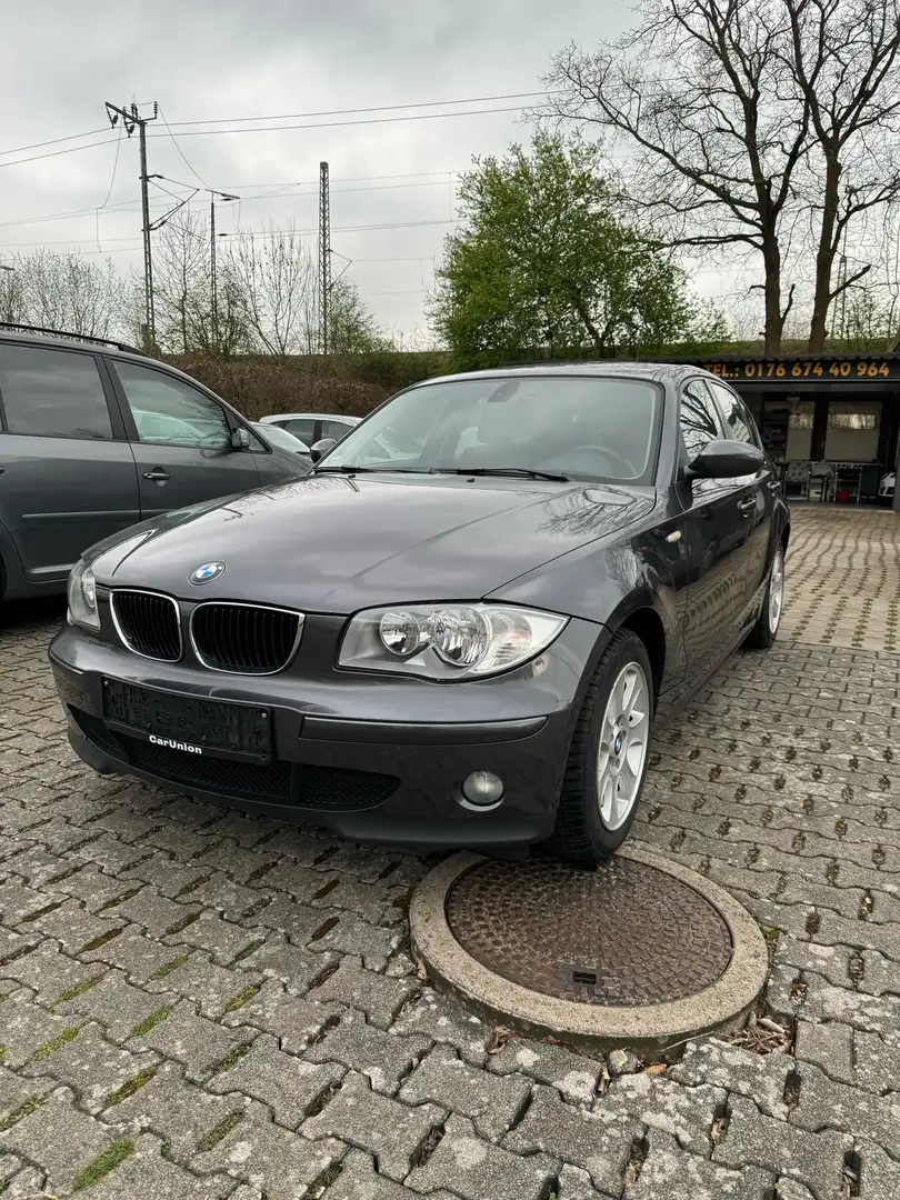 BMW 116 116i Gris - 1