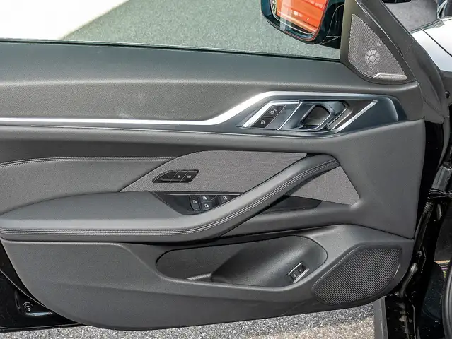 BMW I4 view 15