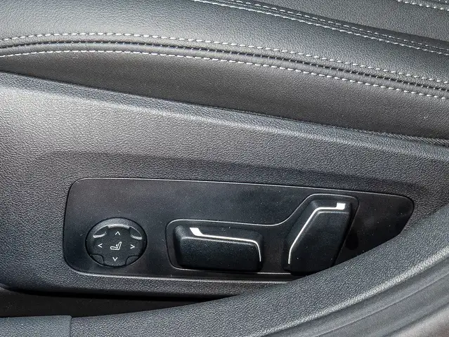 BMW I4 view 14