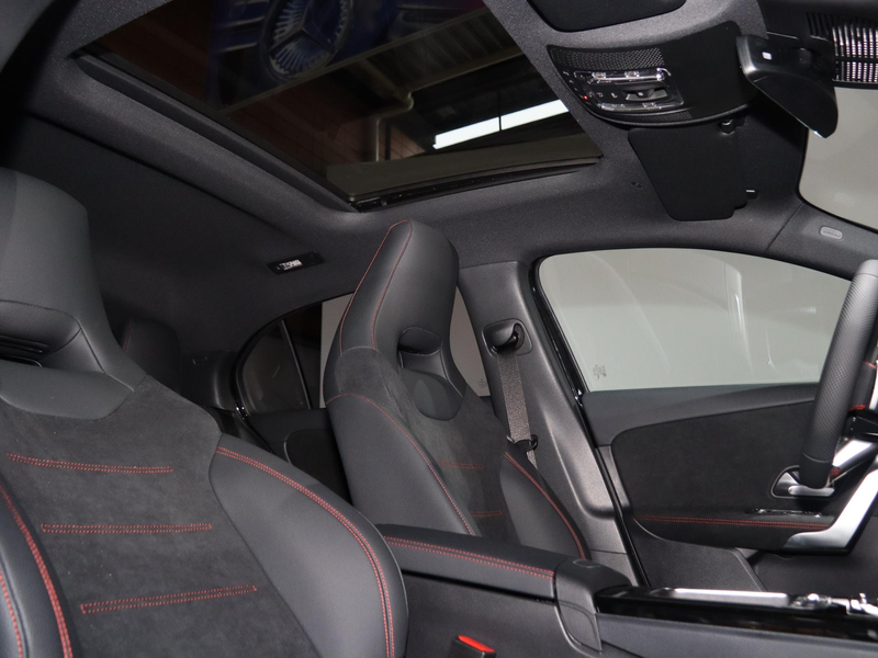 Mercedes-Benz A 250 250e Business Solution AMG | Panoramaschuifdak | P — photo 8